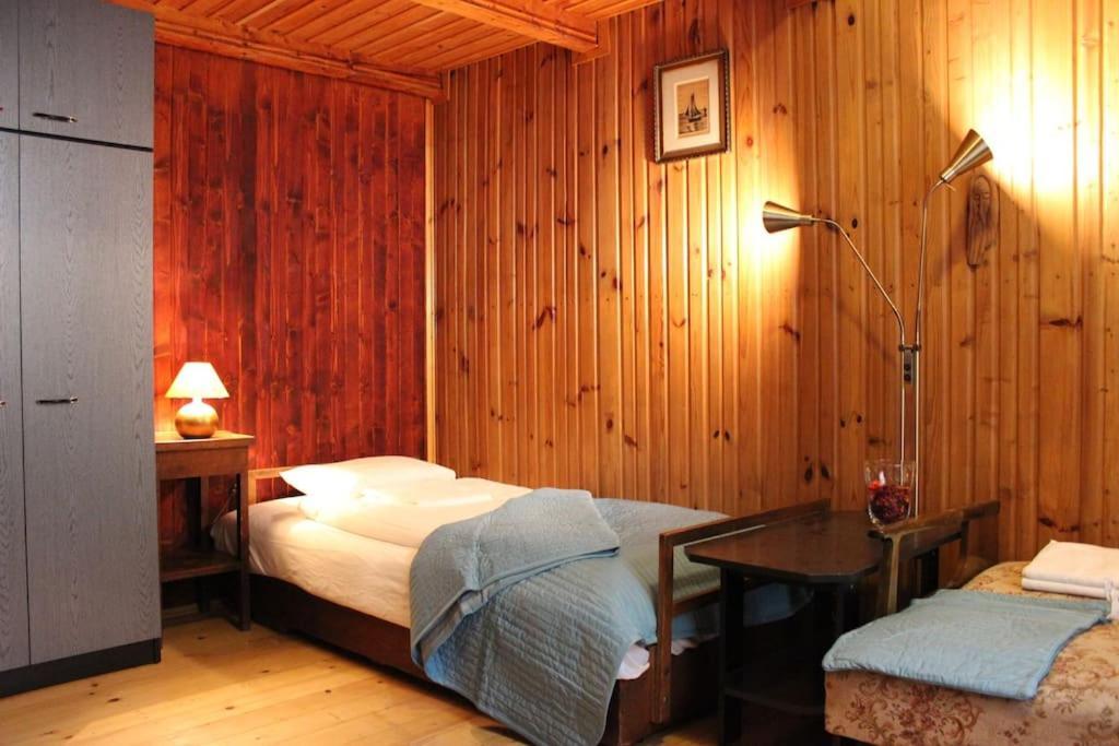 Big Cosy Retro Apt, Free Parking, 15Min Oldtown & Kazimierz - By Homelike คราคูฟ ภายนอก รูปภาพ